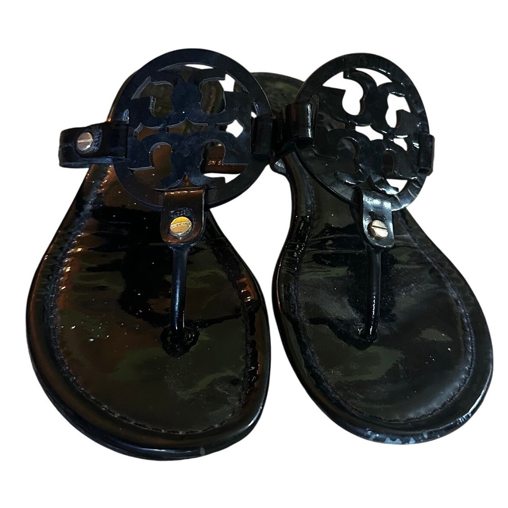 Tory Burch Black Patent Leather Miller Logo Thong Flat Sandals Women's 6 - Picture 3 of 5